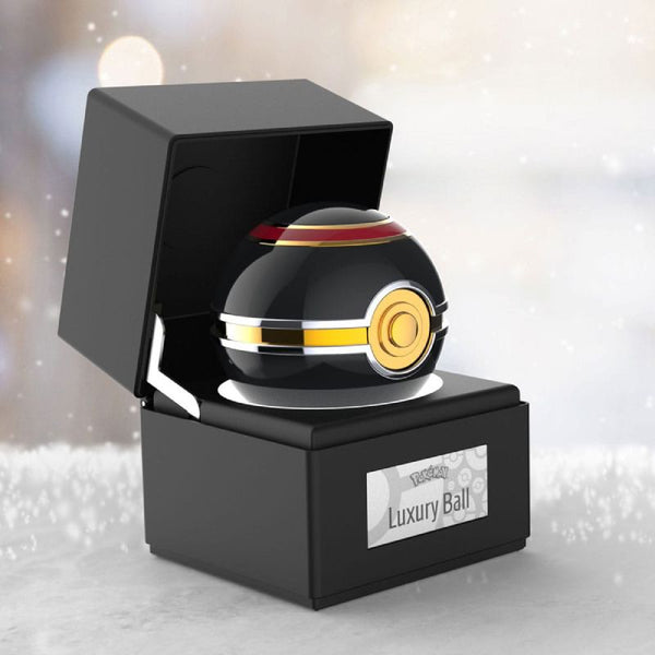pokemon-diecast-replik-luxusball-in-box
