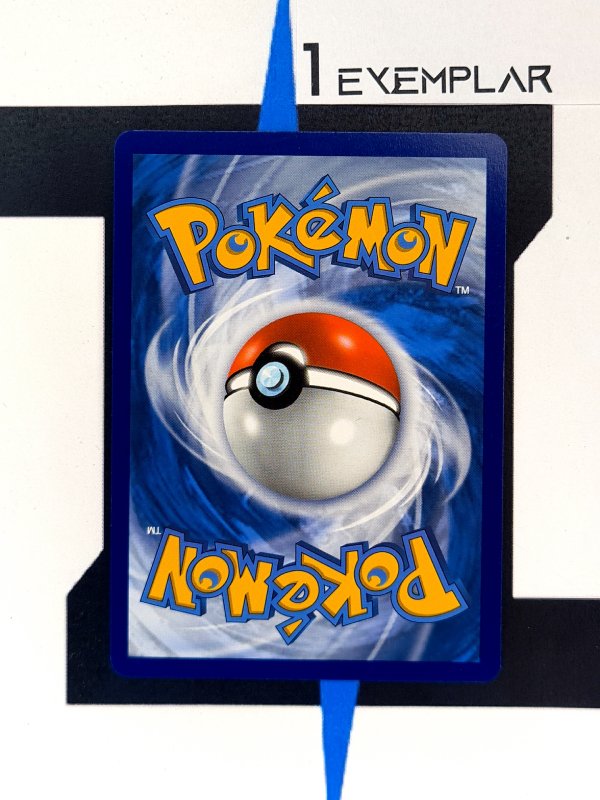     pokemon-karten-greedent-v-altart-exemplar-1-ruecken-fusion-strike-englisch