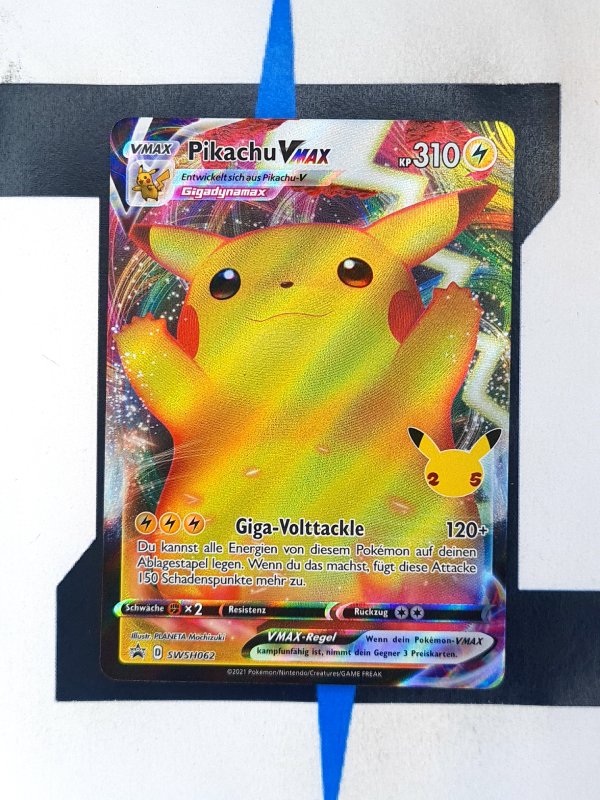       pokemon-karten-pikachu-vmax-celebrations-deutsch