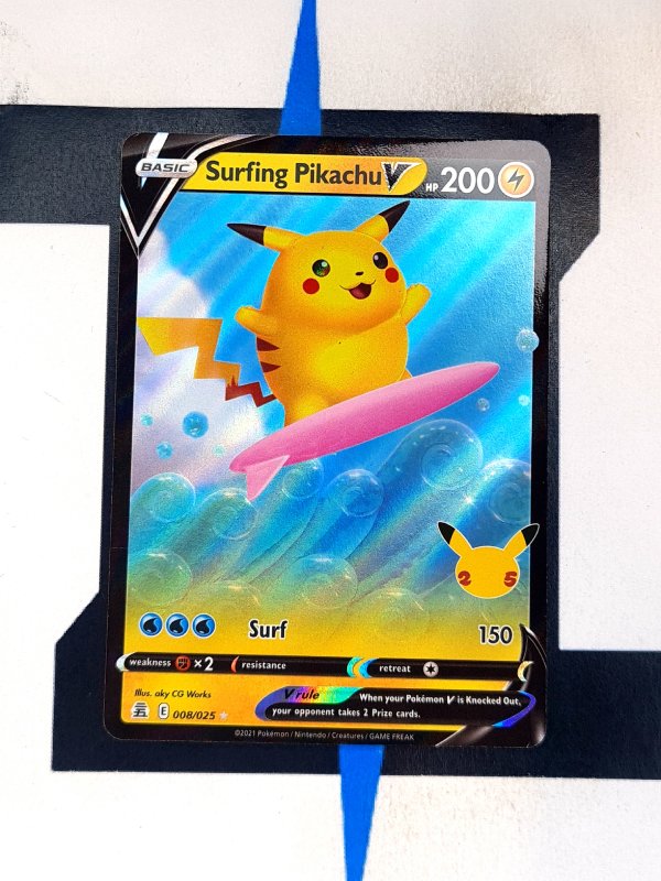       pokemon-karten-surfing-pikachu-v-celebrations-8-englisch