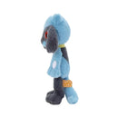 pokemon-plueschfigur-erschoepftes-riolu-seite